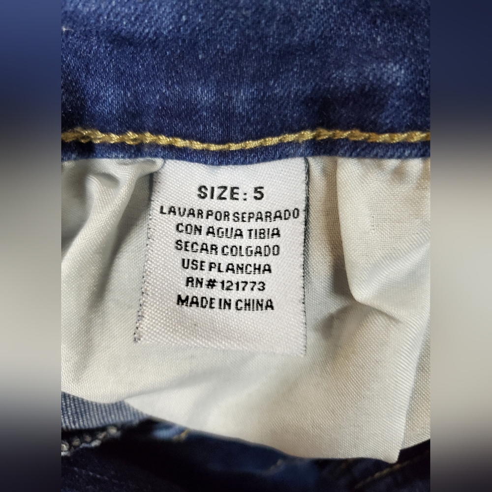 GoGo Jeans Size 5 Highrise Ripped - Picture 4 of 6
